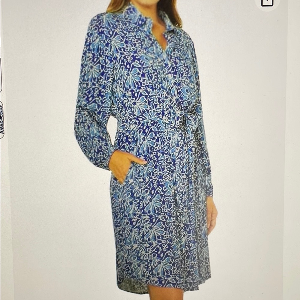 WELL WORN WOMEN'S COLLARED MID Floral Blue Shirt Dress